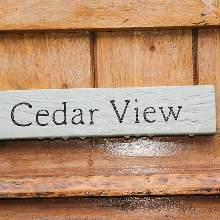 Σπίτι διακοπών Cedar View Γουίτμπι